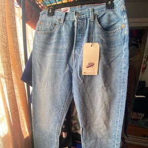 LEVI’S 501 original Cropped Jeans 👖👖👖